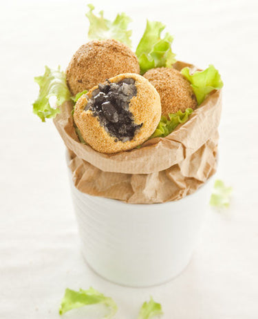 foto ricetta Arancini di riso con seppie nere 