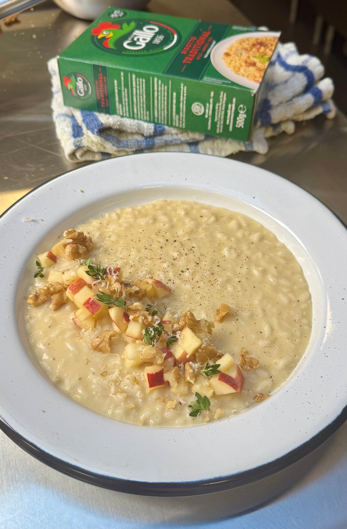 PARSNIP AND CHEDDER RISOTTO WITH APPLE AND WALNUTS 