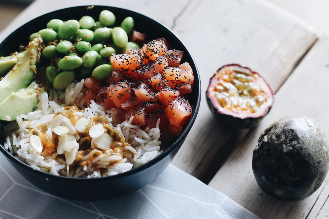 foto ricetta Poke con salmone e avocado - Riso Gallo 